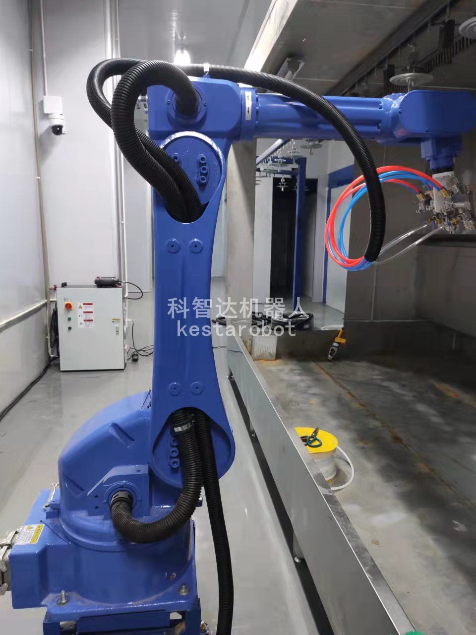 科智達(dá)噴涂機(jī)器人介紹(圖1) 科智達(dá)噴涂機(jī)器人介紹(圖1)