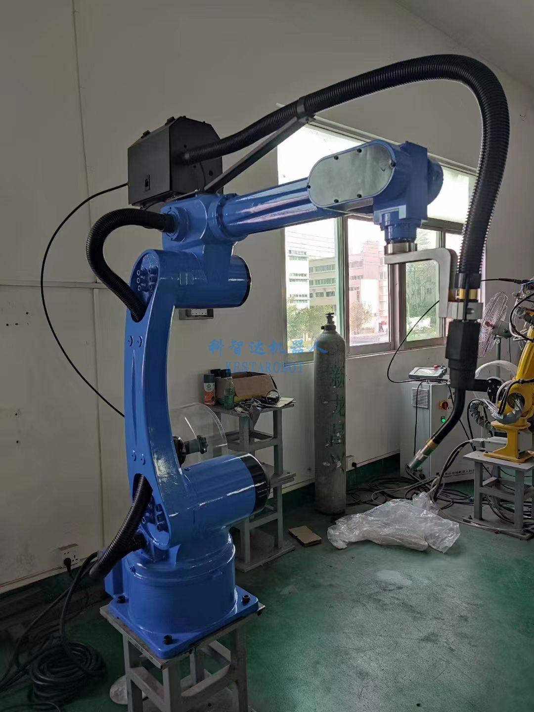 六軸機(jī)器人批量生產(chǎn)中(圖3)