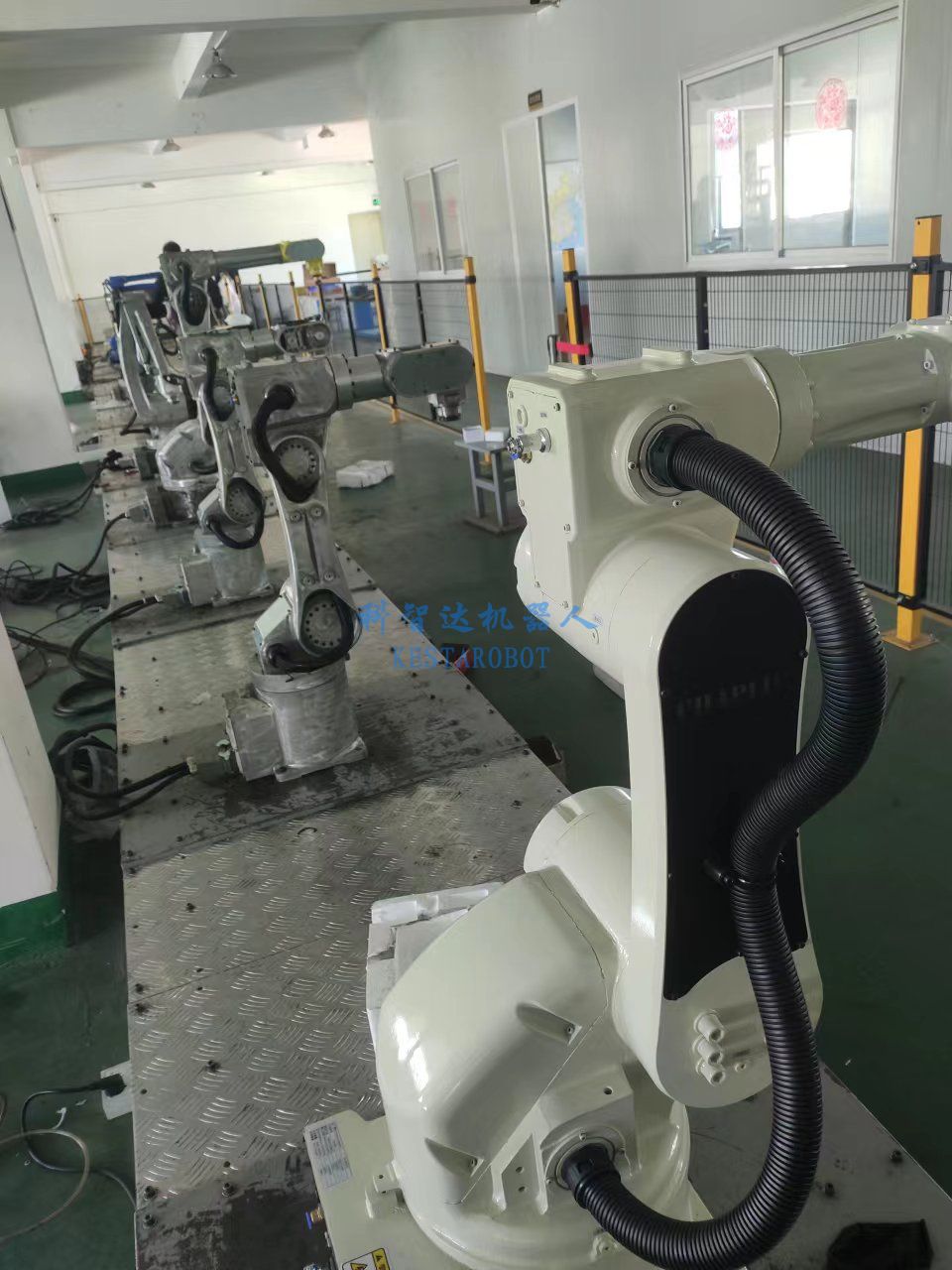 四軸關(guān)節(jié)機器人批量生產(chǎn)中(圖14)