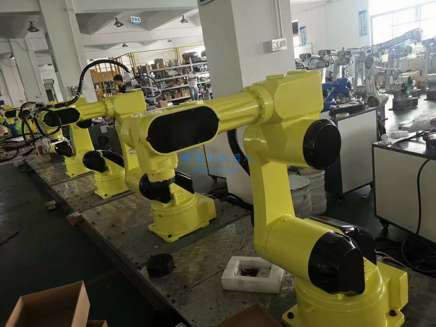 科智達(dá)機(jī)器人日常生產(chǎn)實(shí)況(圖2)